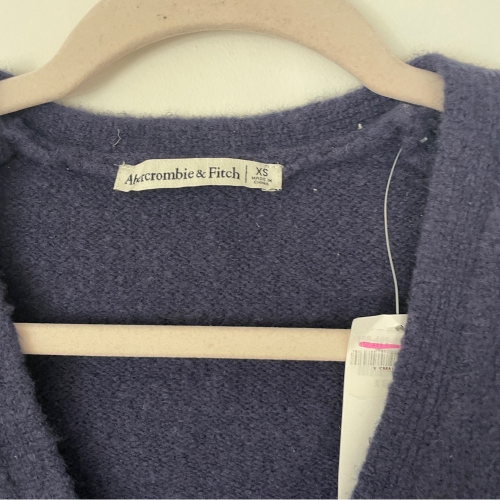 Abercrombie & Fitch NWT Blue Front Tie Cropped Cardigan Sweater XS - Picture 6 of 7